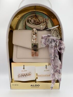 NWT Aldo Special Edition 4-in-1 Handbag & Accessories Gift Set small purse